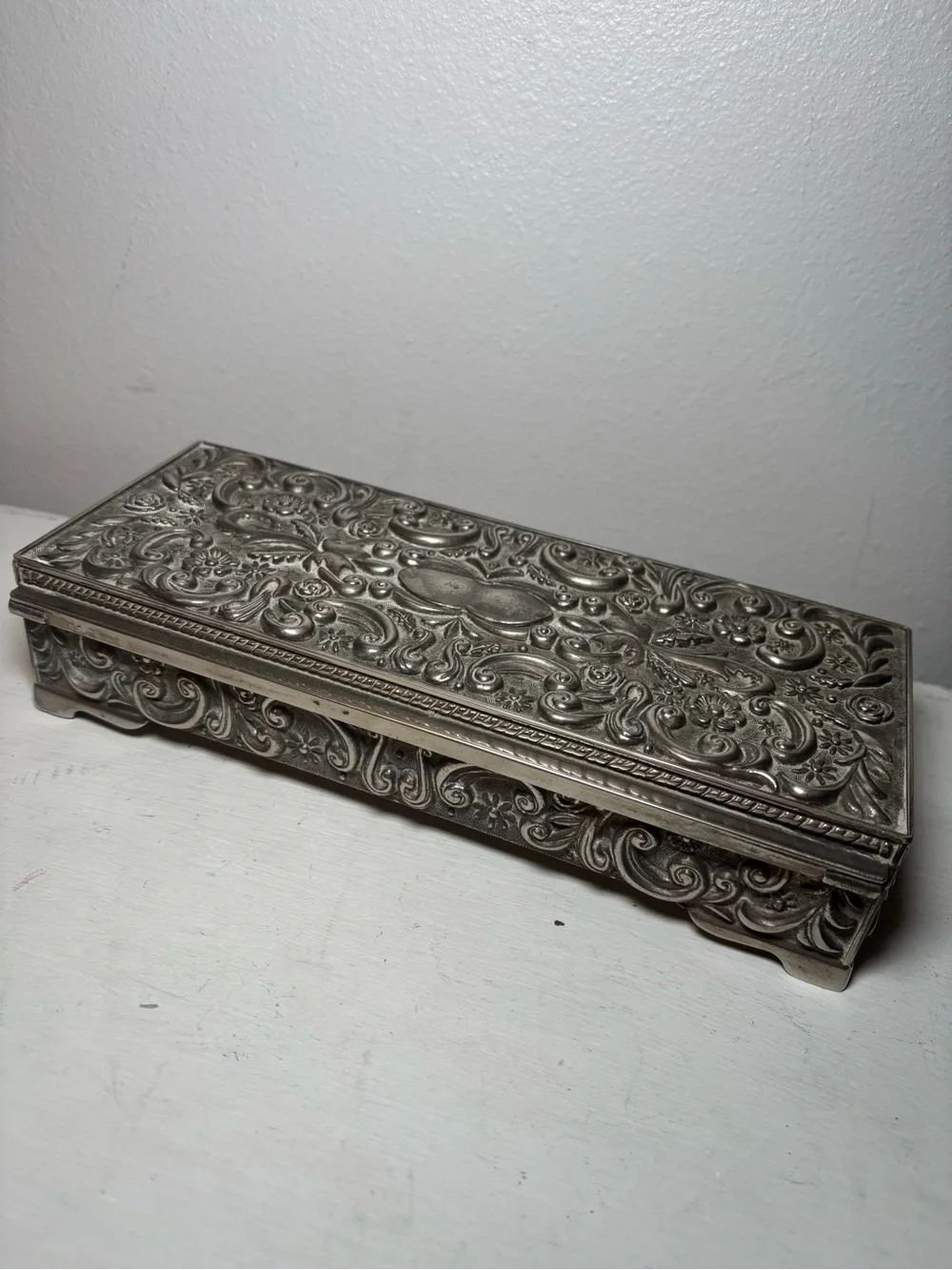 Vintage 1992 Godinger Silver Art Co. Silver-Plated Jewelry Box.